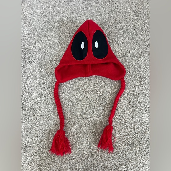 Deadpool Character Red Knit Hat with Tassels, Marvel, OSFM - Picture 1 of 9